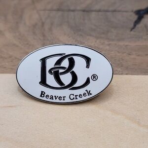 2000 Beaver Creek Caligraphy Logo Black And White Enamel Hat Lapel Pin